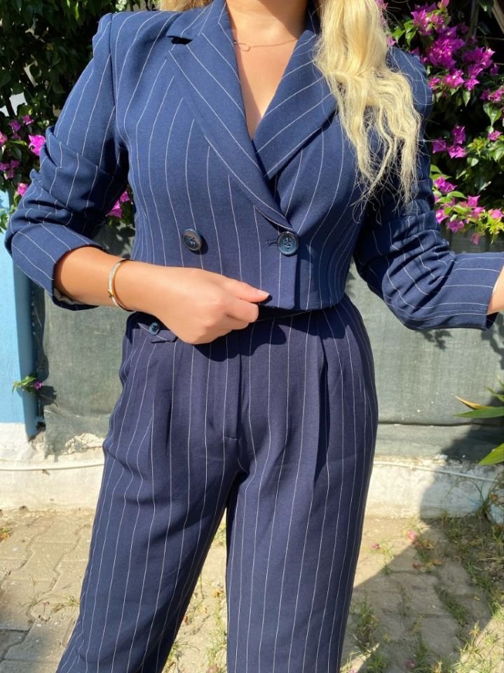 LACİVERT ÇİZGİLİ CROP TAKIM
