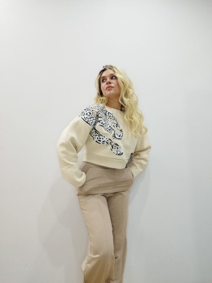 LEOPAR BASKILI CROP SWEATSHİRT
