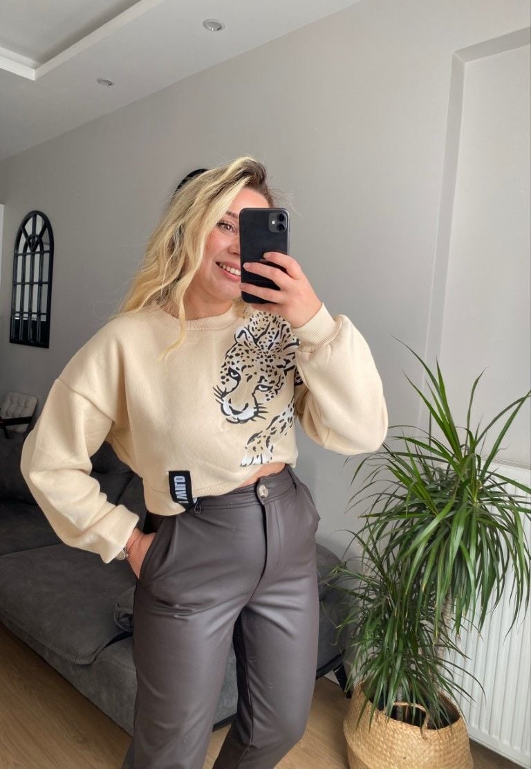 LEOPAR BASKILI CROP SWEATSHİRT