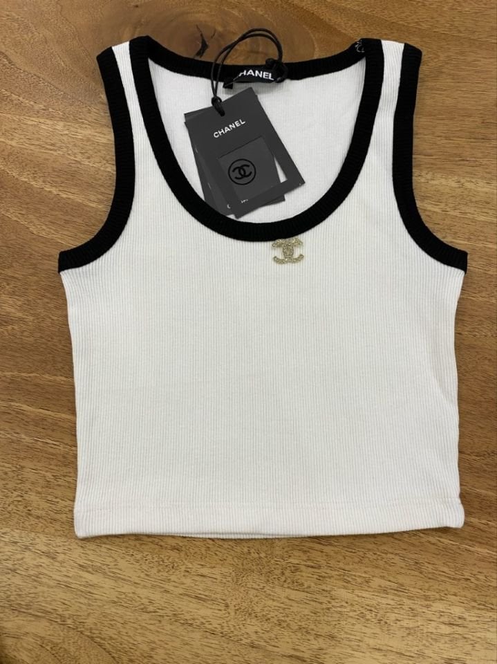 CHNL ŞERİTLİ BEYAZ CROP